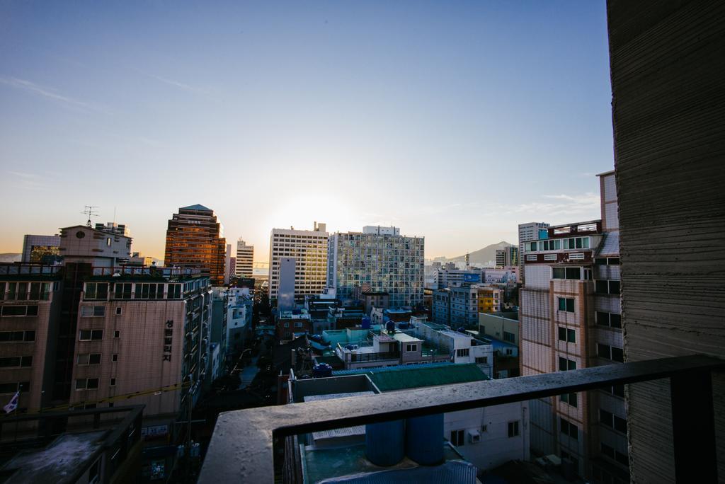 Morning Dew Guesthouse Ciudad Metropolitana de Ciudad Metropolitana de Busan Exterior foto