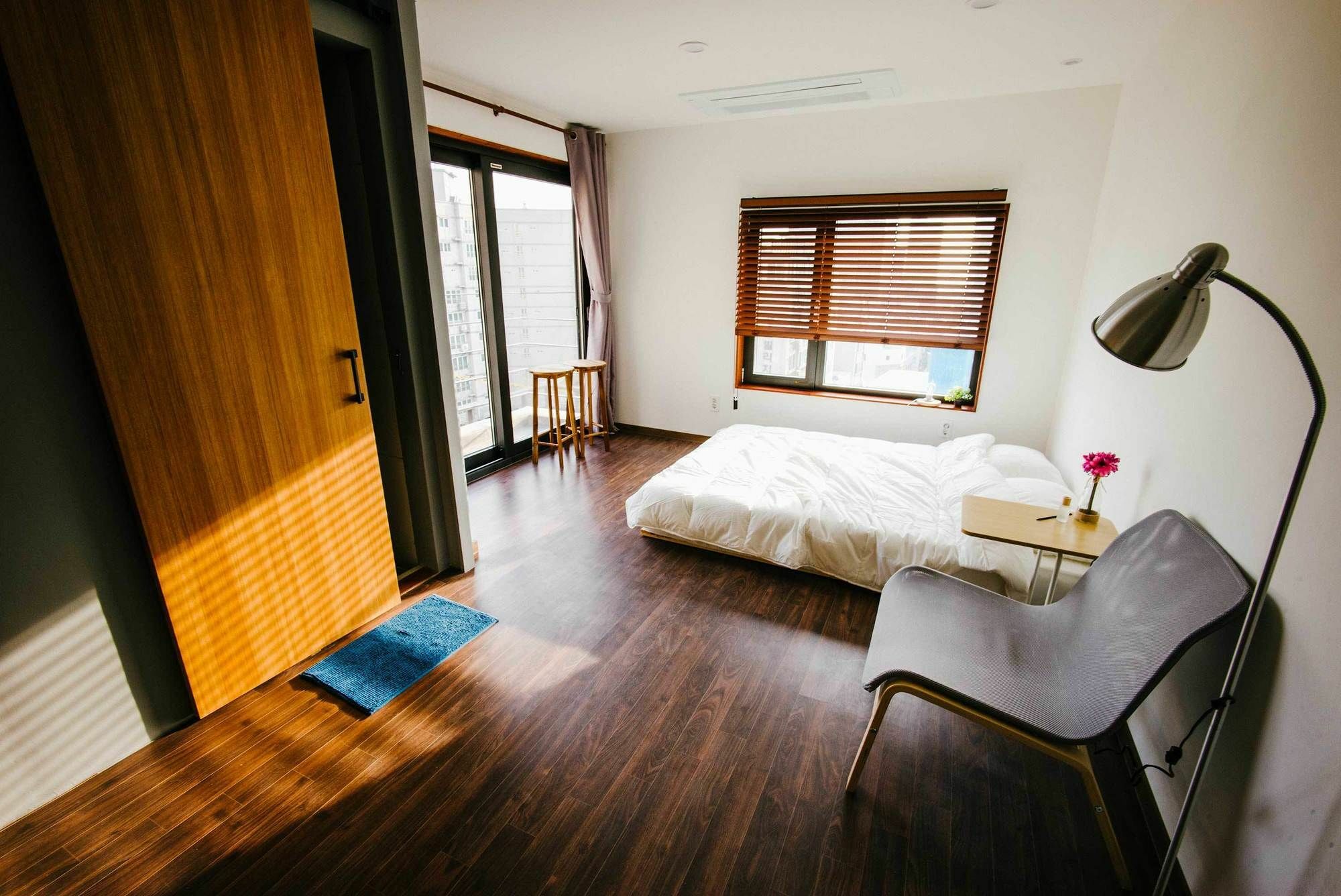 Morning Dew Guesthouse Ciudad Metropolitana de Ciudad Metropolitana de Busan Exterior foto